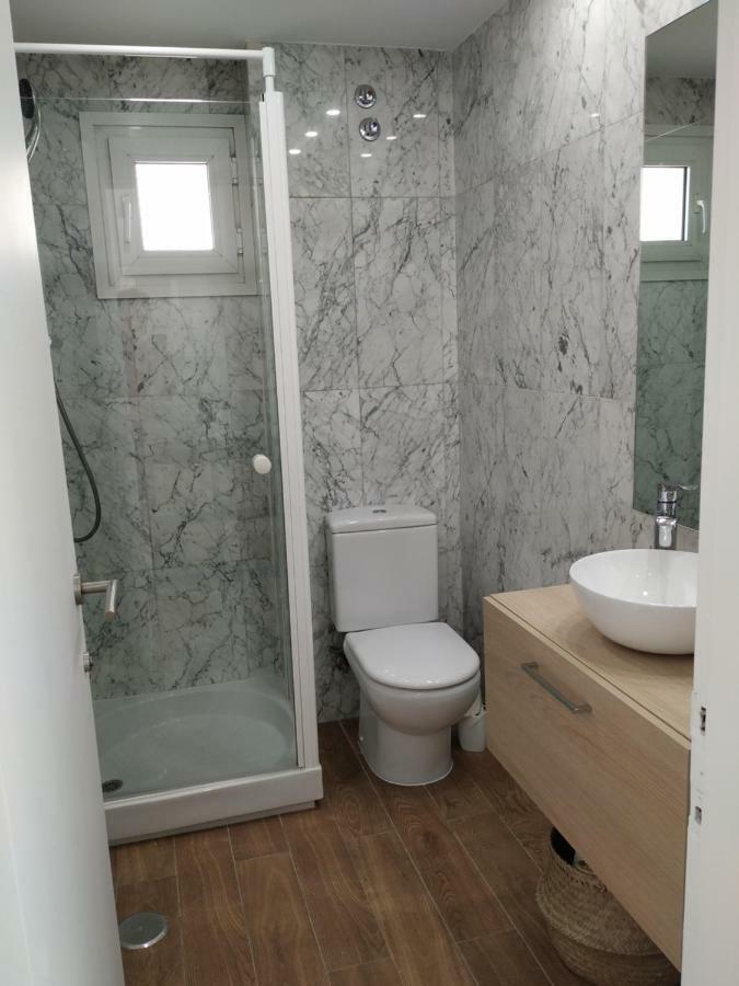 Апартаменты Apartamento Doctor Guiu Мадрид Экстерьер фото