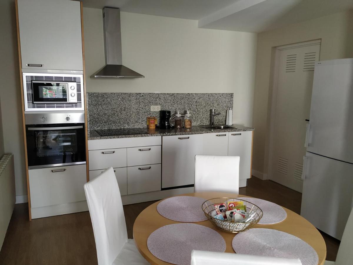Апартаменты Apartamento Doctor Guiu Мадрид Экстерьер фото