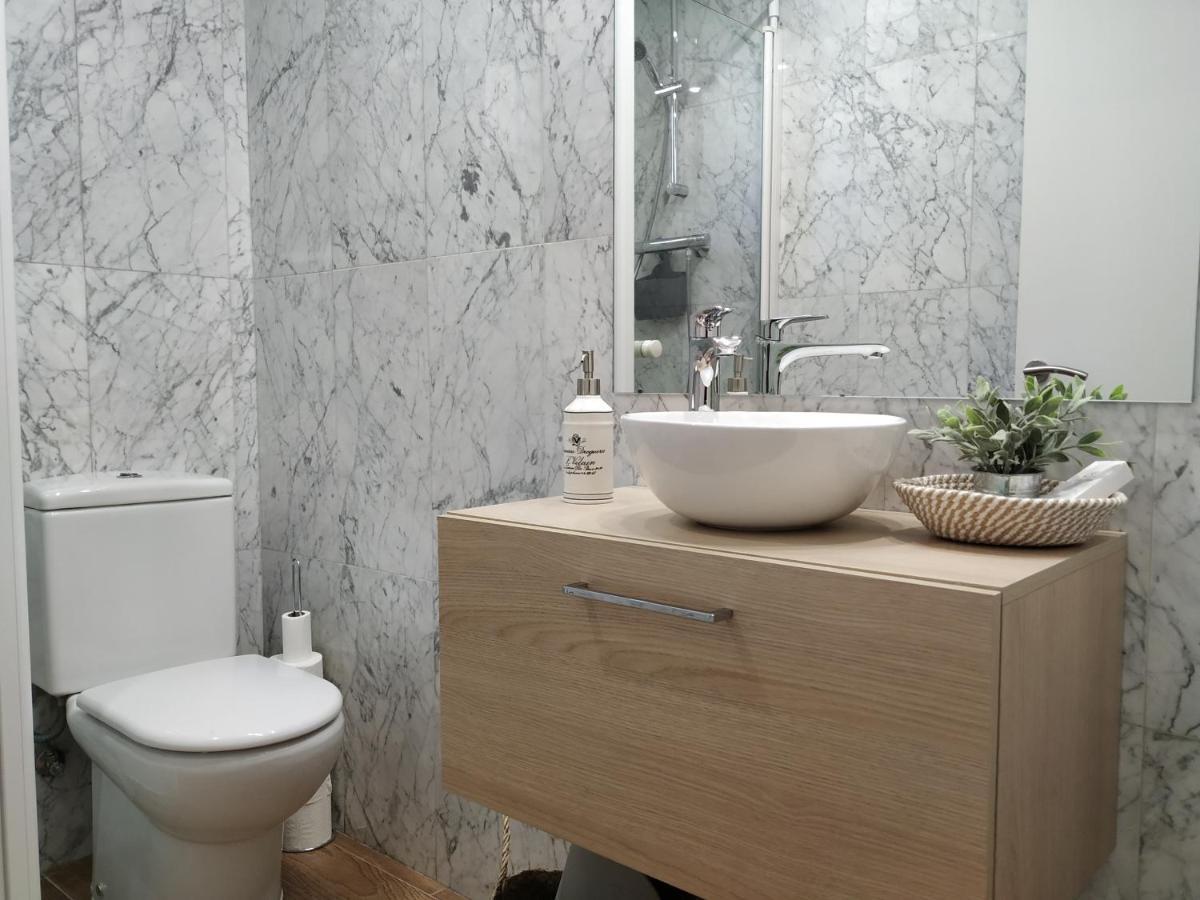 Апартаменты Apartamento Doctor Guiu Мадрид Экстерьер фото